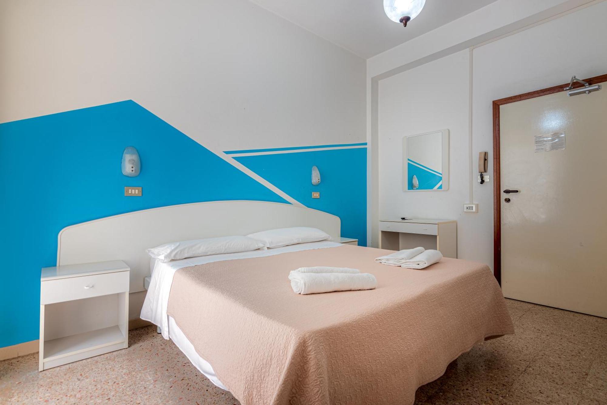 Hotel Serafini ริมินี ภายนอก รูปภาพ